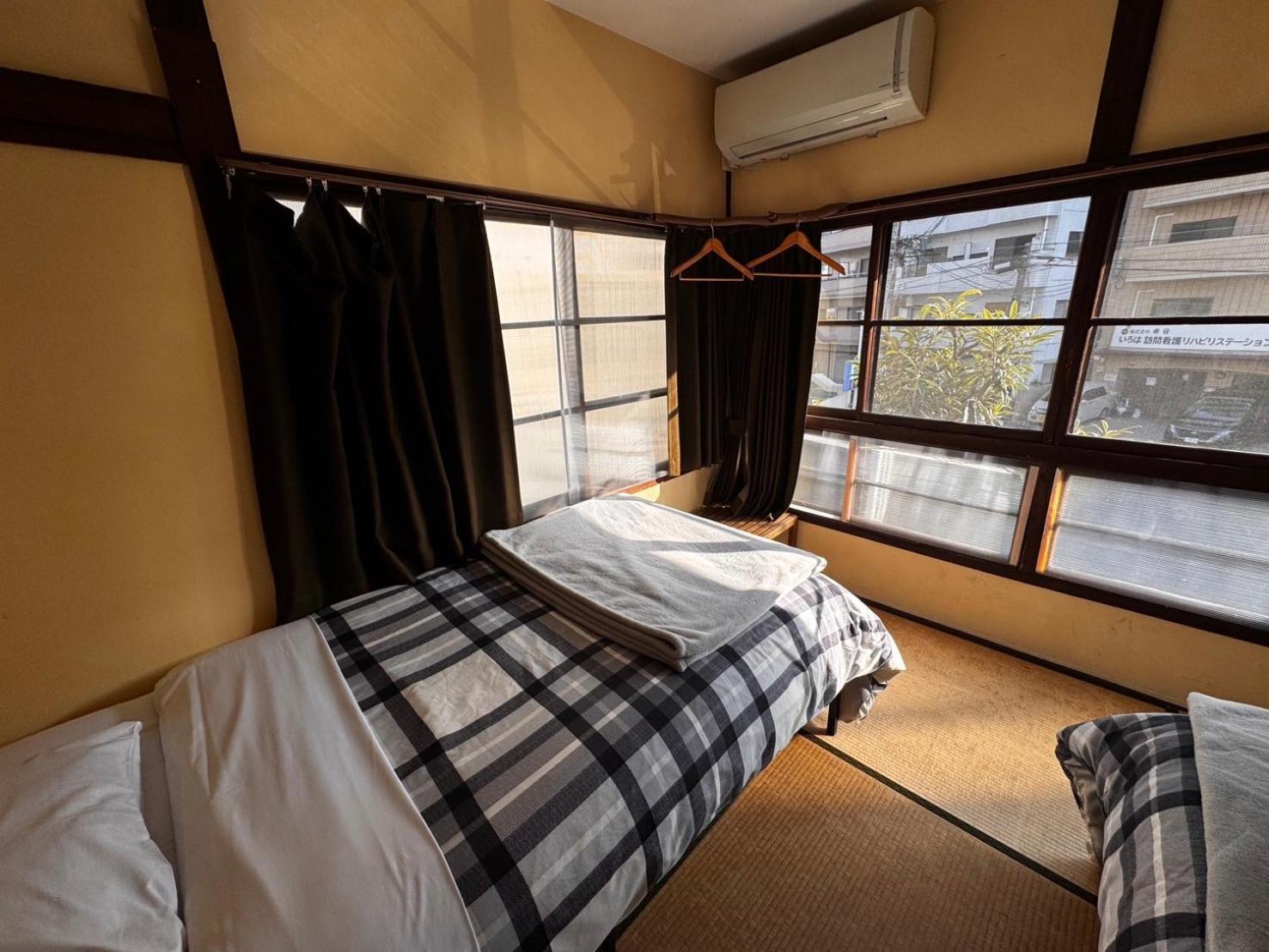 Roku Hostel Hiroshima Exterior foto